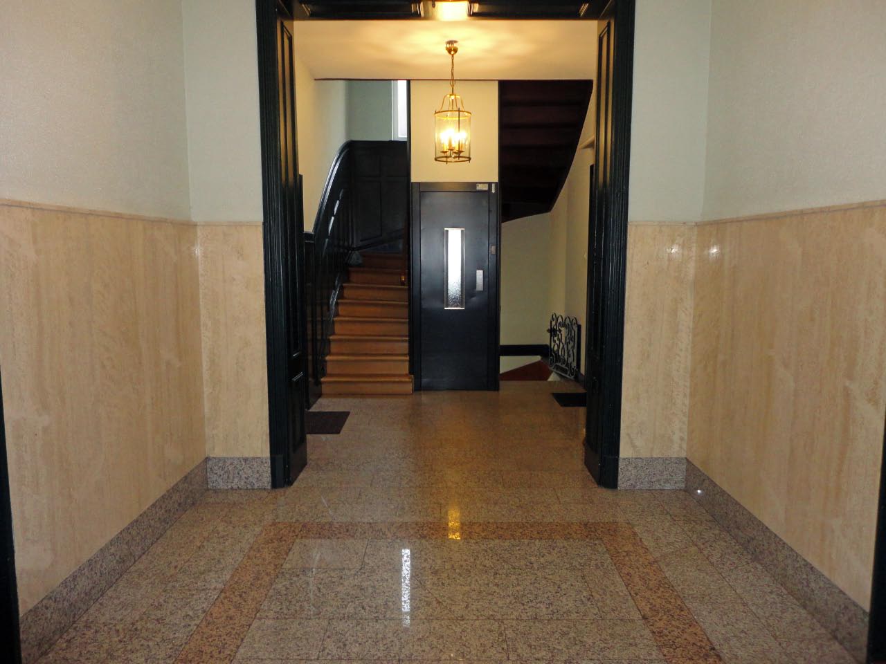 17 AVENUE DE LA PAIX 4P 1ER
