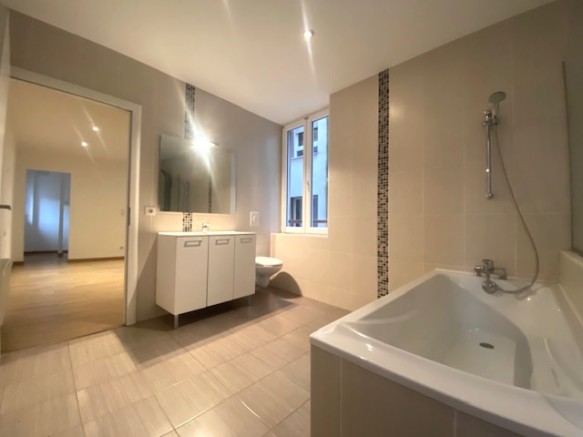 salle de bain vue 2